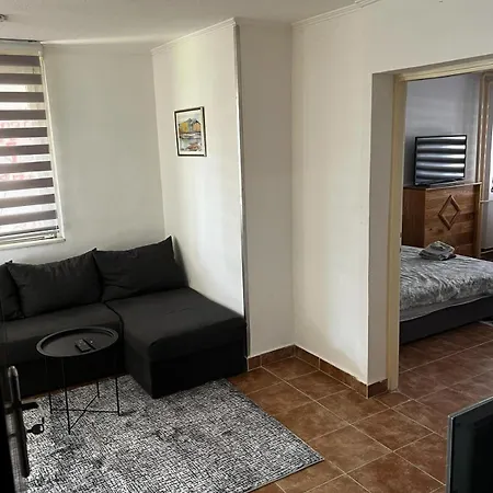 Apartman Ana Apartment