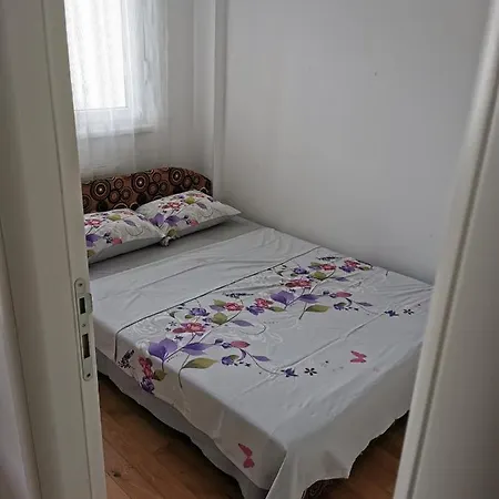 Apartman Ana Apartament *